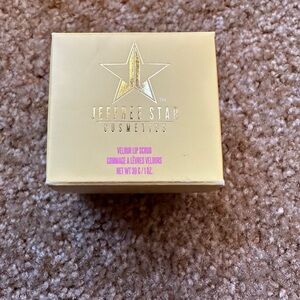 Jeffree Star Gold Velour Lip Scrub